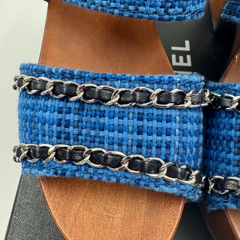 Chanel Mules 💓 - Picture 7 of 14